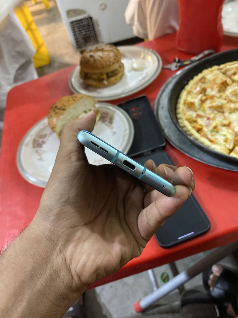 Oneplus 8 pro 0