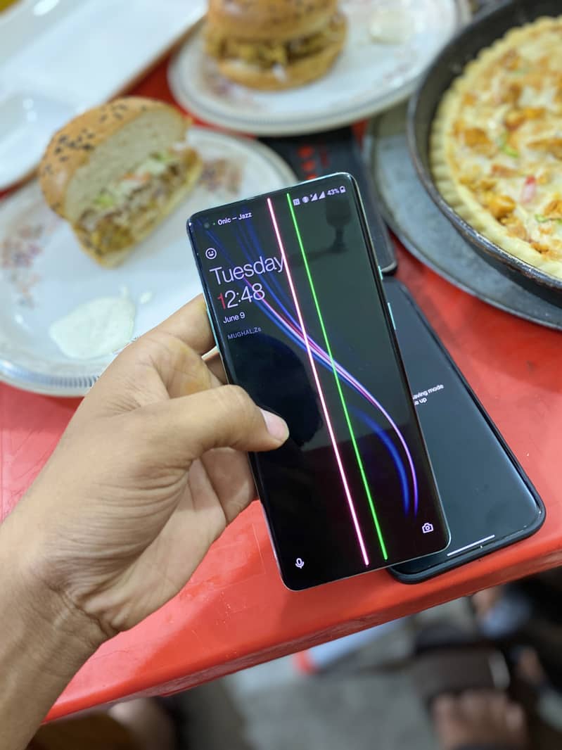 Oneplus 8 pro 1