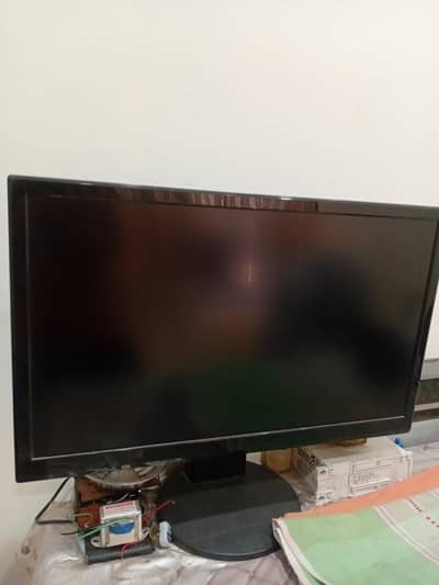 Complete COMPUTER Setup with CPU & MONITOR & Accessories