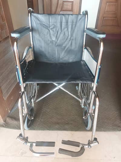 Imported folding wheel chair Aluminum Foldable patient chair