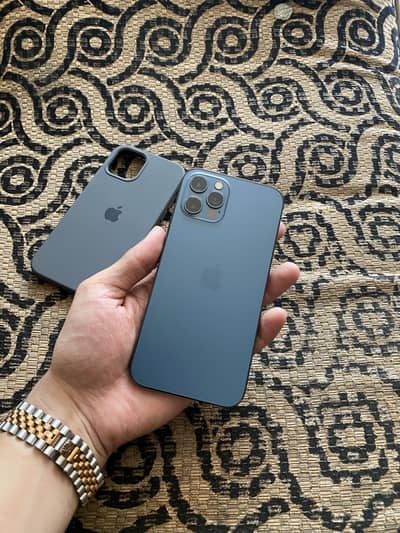 Apple iPhone 12 Pro