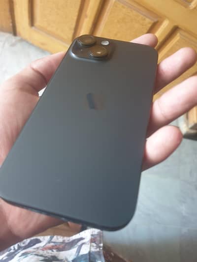 Apple iPhone 15
