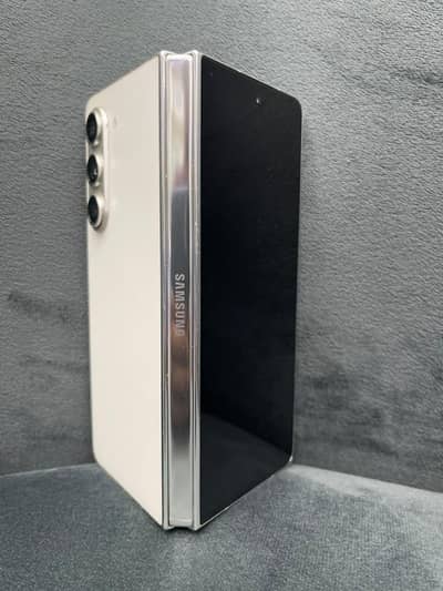 Samsung Mobile Z Fold 5