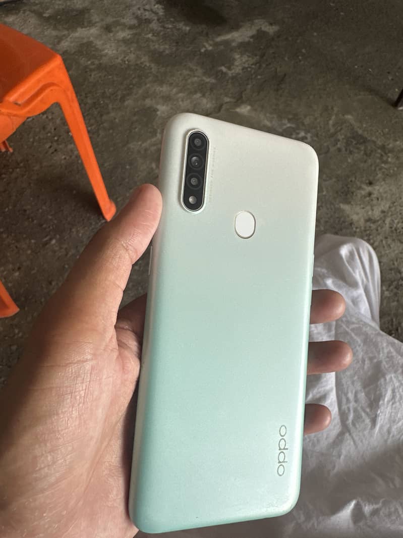 OPPO A31 1