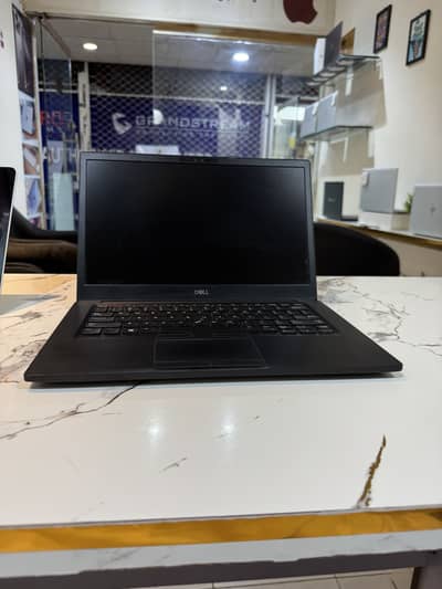Dell latitude 7490 i5.8 Th Generation proffeional series