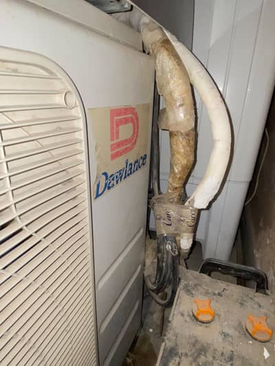 Dawlance 2 ton AC