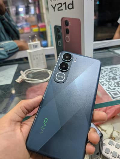 Vivo Y21T 6/128 full box 3 month used