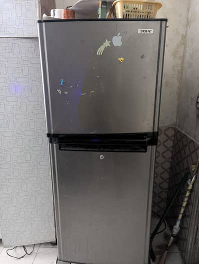Orient fridge 10 years used