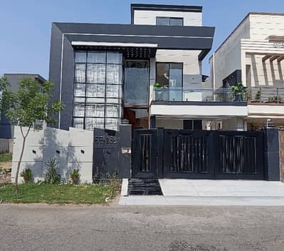Best Options For On Excellent Location House Is Available For sale In Citi Housing Society