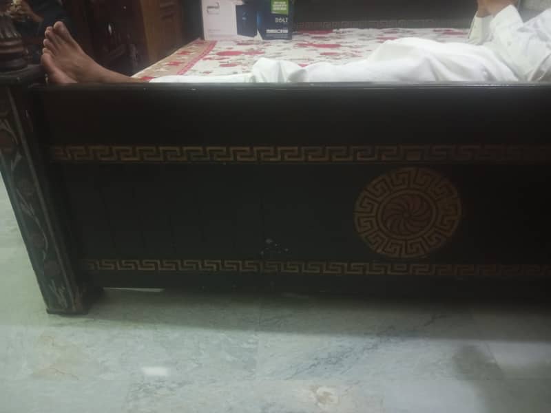 king size bed 3