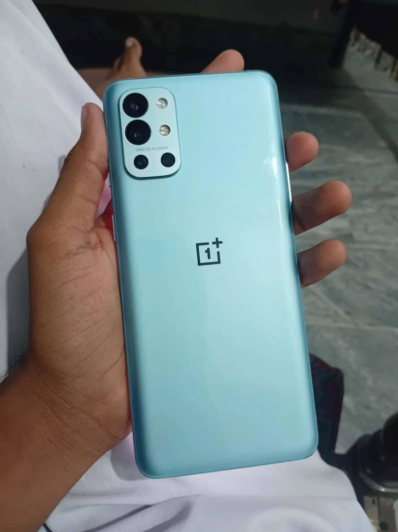 One Plus 9R 0