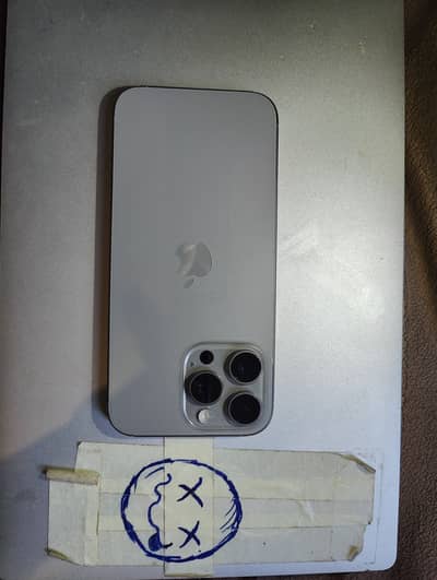 Apple iPhone 16 Pro Max