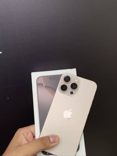 Apple iPhone 16 Pro Max
