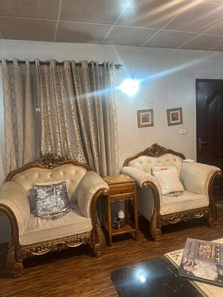 Royal sofa set 1