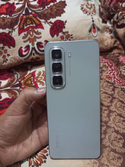 Infinix Hot 50
