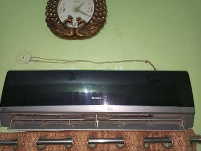 Gree G10 inverter 1 ton heat and cool,  0323/5100342,