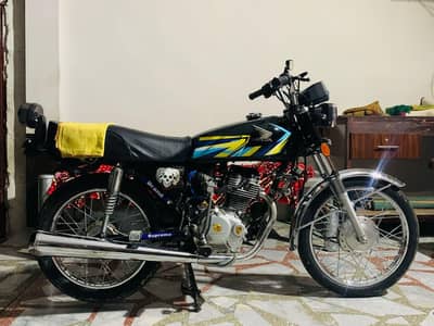 125 2011 model