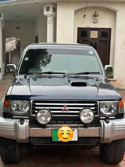 Mitsubishi Pajero 1995
