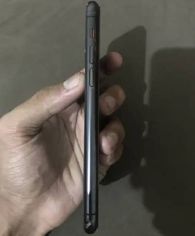 Apple iPhone 11 Pro factory