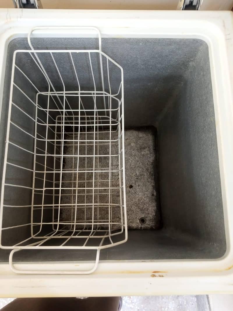 d freezer 4