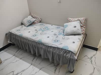 Solid wood takhat
