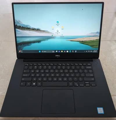 Dell XPS 15 9570.1TB/8GB. 4GB NVIDIA 1050.