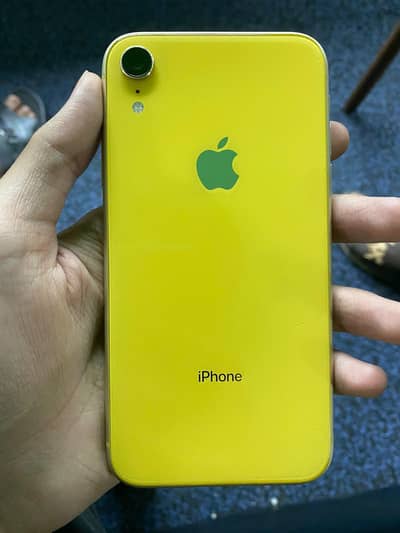 Apple iPhone XR