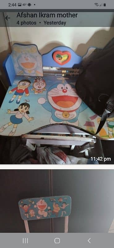 writng table with chair for children
