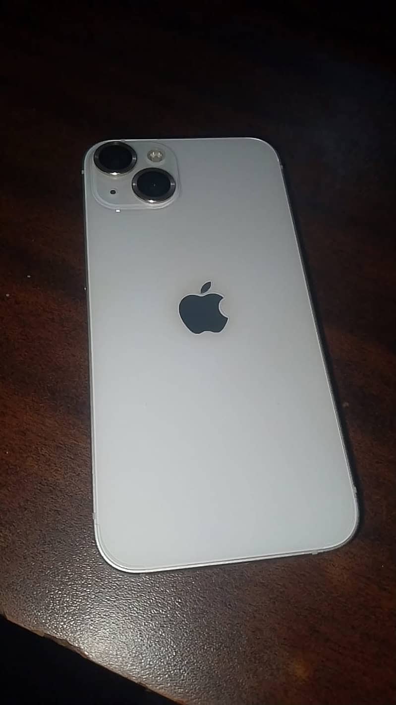 Apple iPhone 13 1