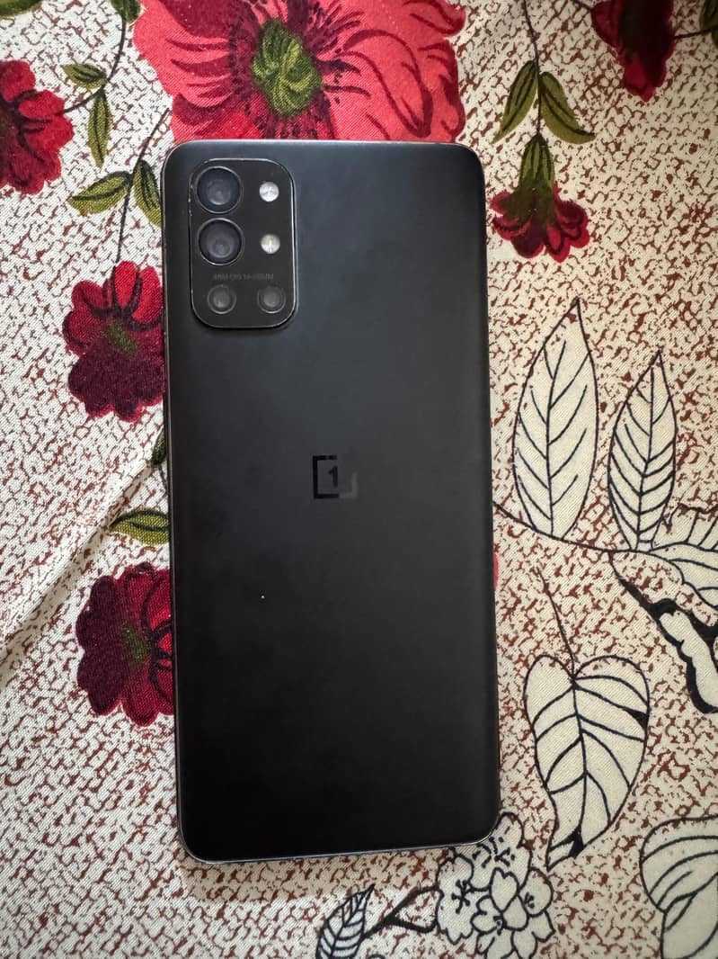 One Plus 9R 2