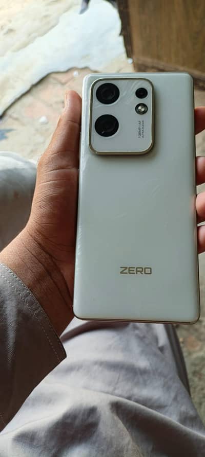 Infinix Zero 30
