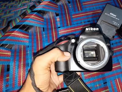 dslr Nikon d3200 camera