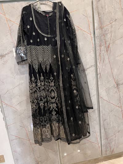 Used cloths in premium conditons