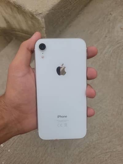 Apple iPhone XR