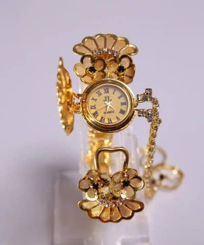  LADIES GOLD SNAKE WATCH + RINGS SET