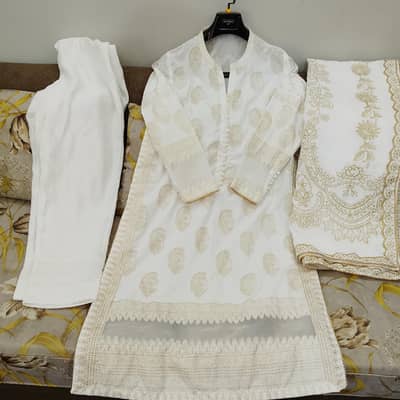 j. pret medium size 3 piece suit
