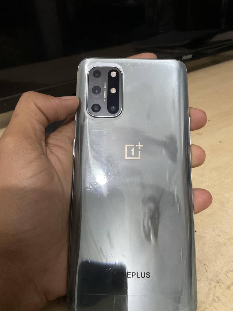 One Plus 8T 1
