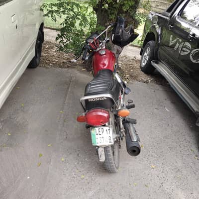 Honda CG 125 Bike