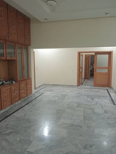 10marla 3beds DD TV lounge kitchen attached baths neat clean ground portion for rent in G 13 1 islamabad