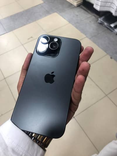 Apple iPhone 16 Pro Max jv