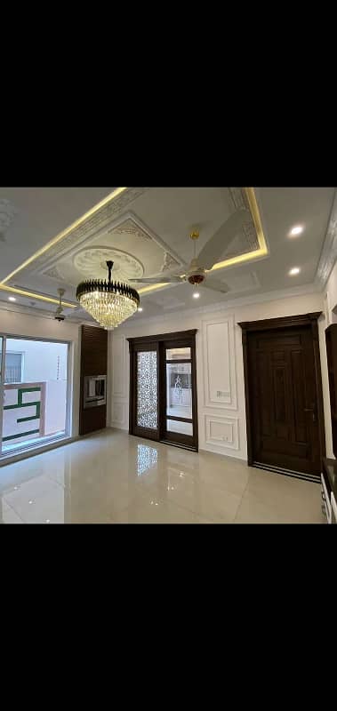 DHA Phase 8 Ex Air Avenue 10 Marla Bungalow