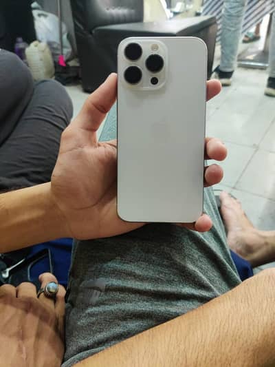 Apple iPhone 15 Pro Max