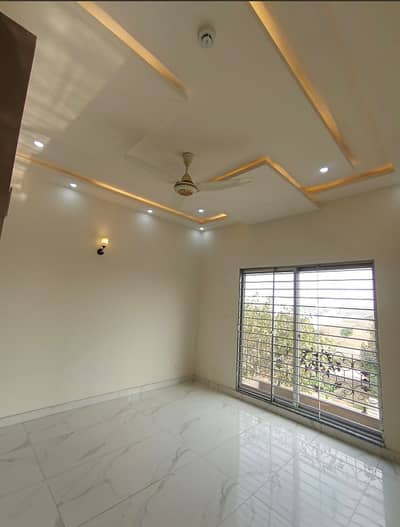 10 marla brand new house for rent