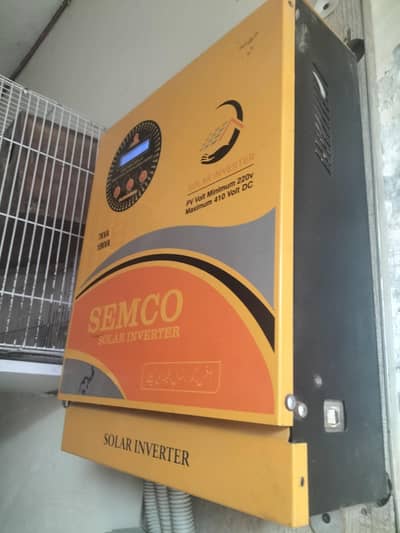 solar inverter for sale good working