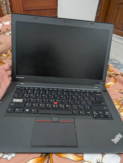 Lenovo Thinkpad 5th generation