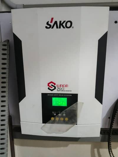 Sako Hybrid inverter 5Kw