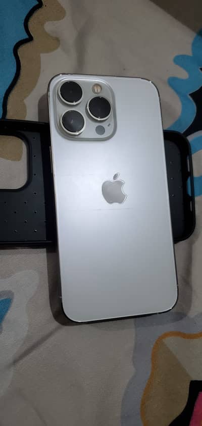 Apple iPhone 13 Pro