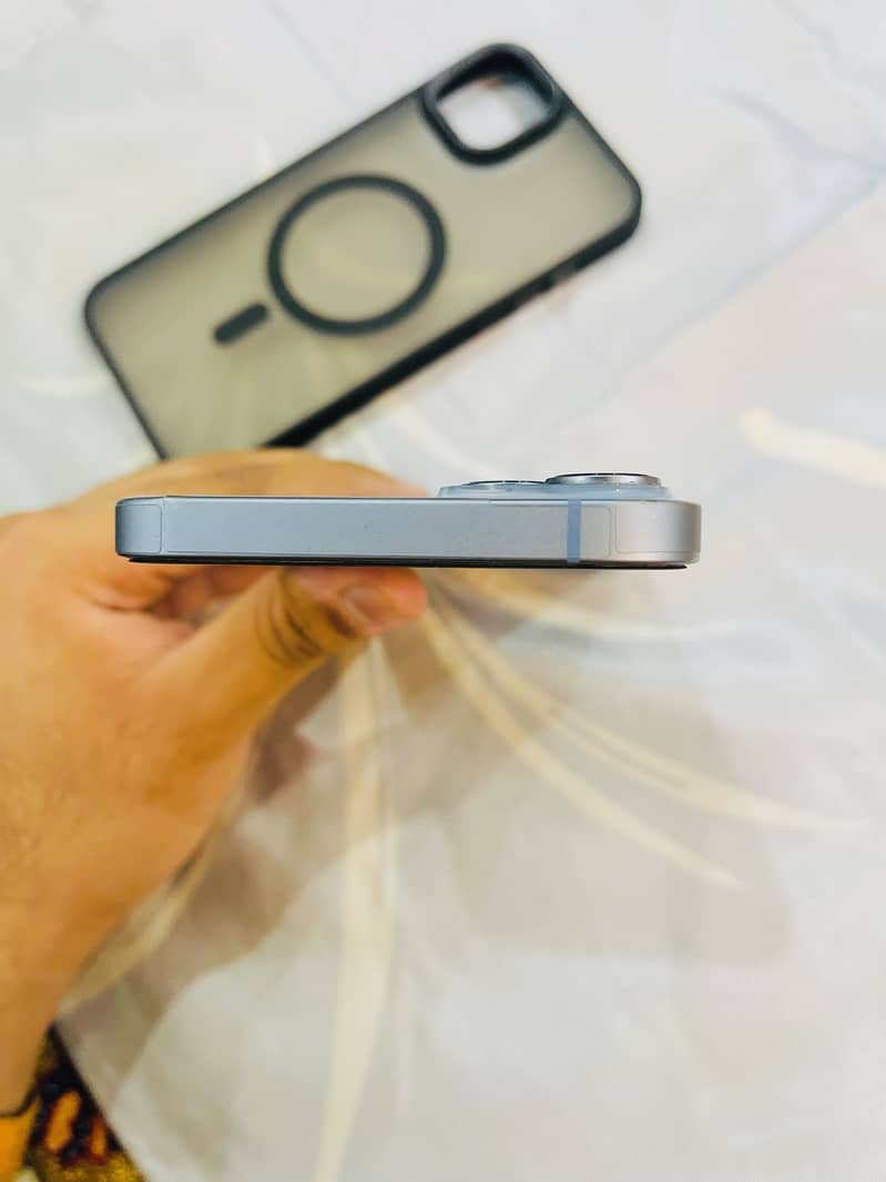 Apple iPhone 14 plus 1