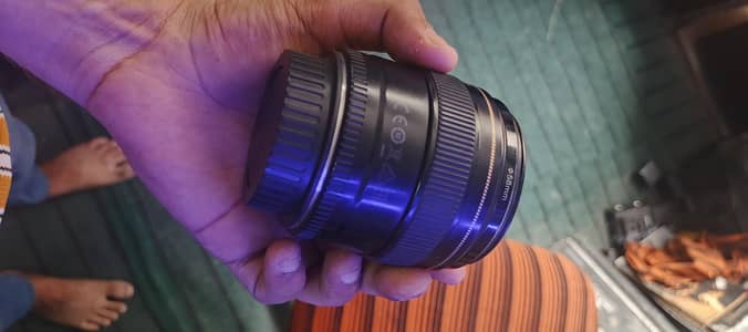 canon 85 lens 1.8 condition 10.8