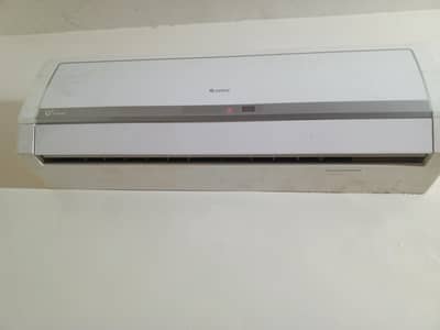 Gree inverter 1 ton Ac Eden value homes society THOKAR Lahore Rs:60000